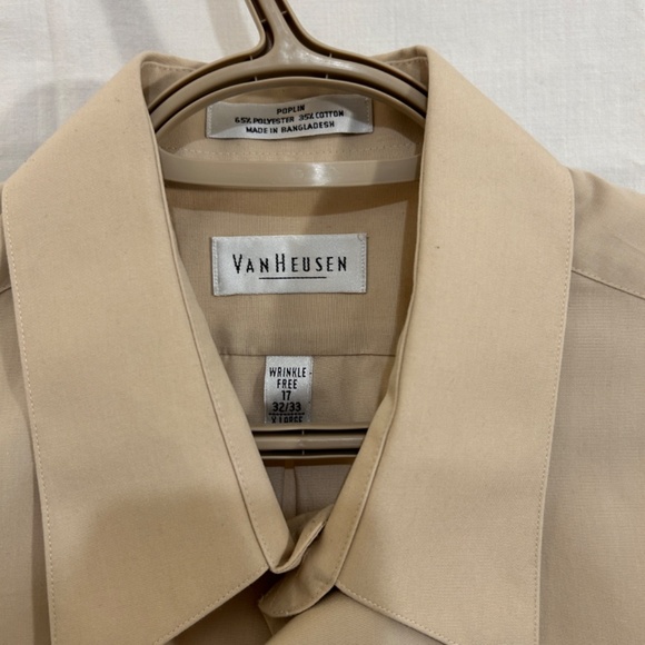 Men's Long Sleeve Tan Dress Shirt Size XL Wrinkle Free from Van Heusen - Picture 3 of 4